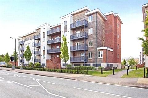 2 bedroom apartment to rent, Kingsquarter, Maidenhead, Berkshire, SL6