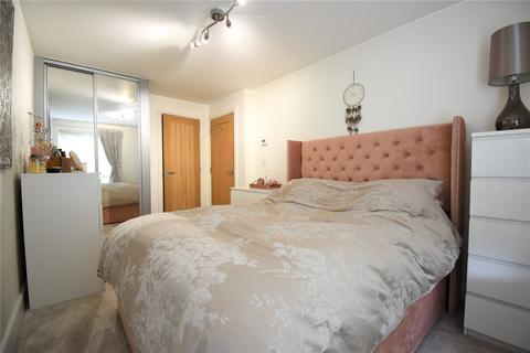 2 bedroom apartment to rent, Kingsquarter, Maidenhead, Berkshire, SL6