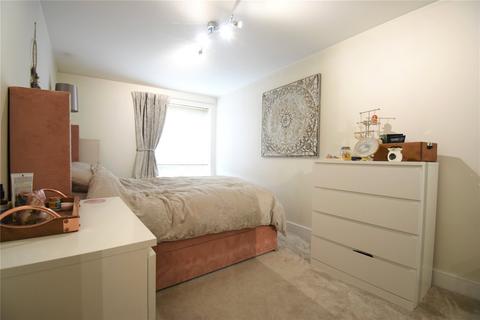 2 bedroom apartment to rent, Kingsquarter, Maidenhead, Berkshire, SL6