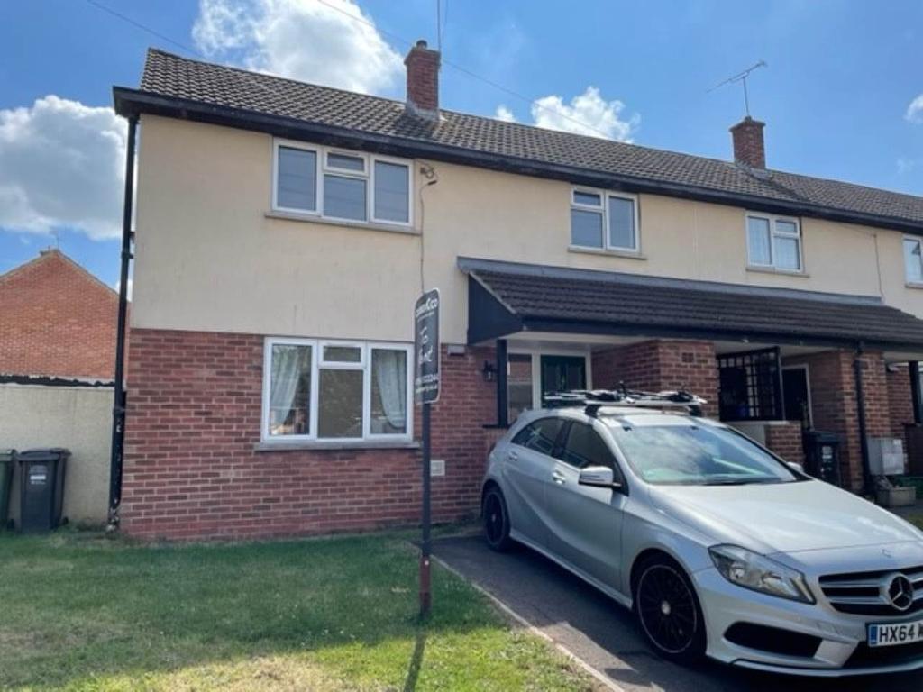 Varsity Way, Locking, WestonsuperMare 3 bed house £995 pcm (£230 pw)
