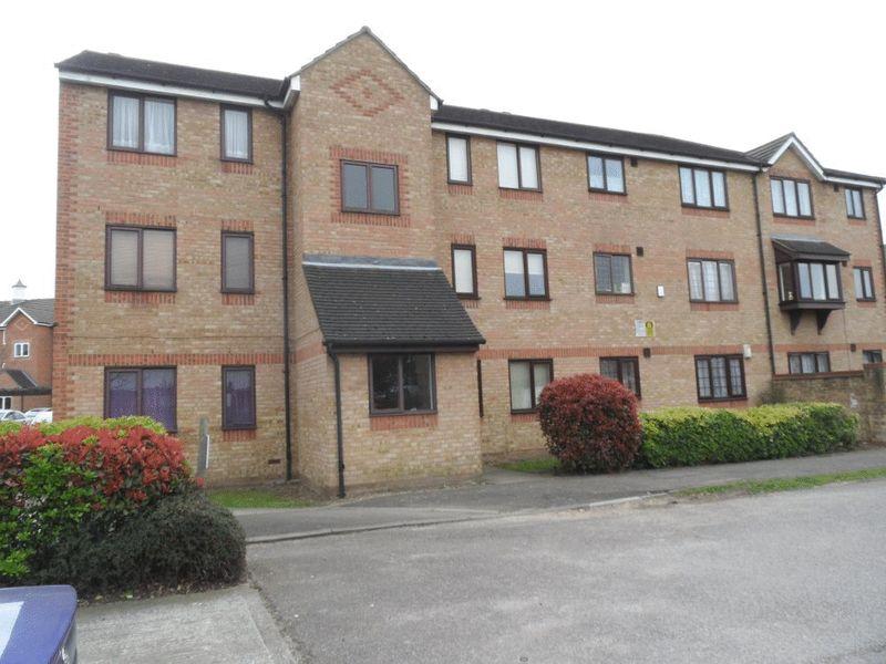 Danbury Crescent, South Ockendon, Essex 1 bed flat for sale £150,000