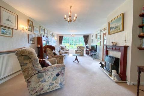 70 Sandbach Road, Congleton, CW12 4LW