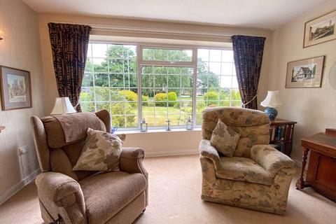70 Sandbach Road, Congleton, CW12 4LW