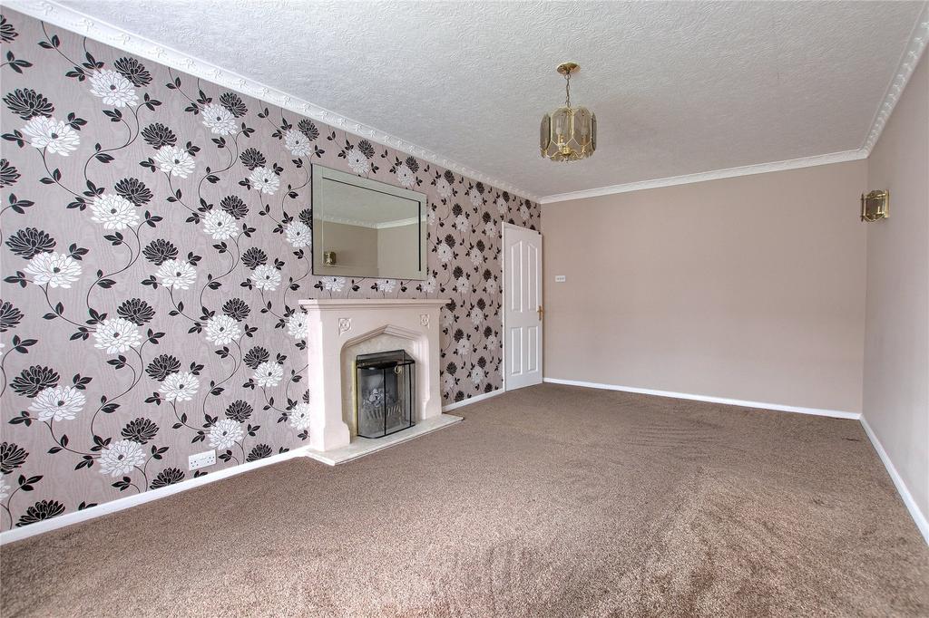 Balmoral Road, Ormesby 2 bed bungalow £160,000