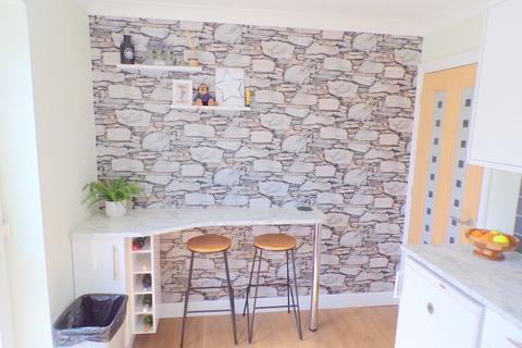 39 Charlton Close, Muscliff, Bournemouth, BH9 3PS