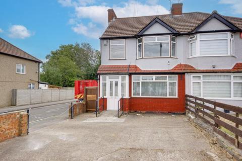 3 bedroom semi-detached house for sale, Brick Lane, Enfield