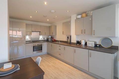 Flat 4, 55b Diamond Drive, Didcot, OX11 6HF