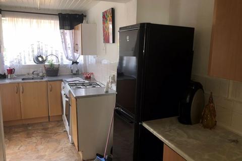 116 Waye Avenue, Hounslow, TW5 9SF