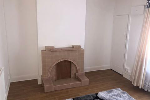 116 Waye Avenue, Hounslow, TW5 9SF