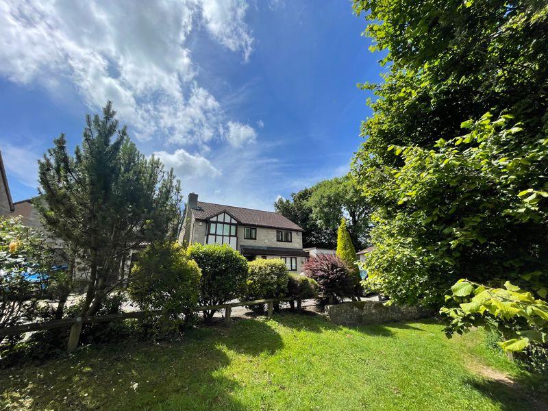 Finch Close, Shepton Mallet 5 bed detached house for sale £559,950