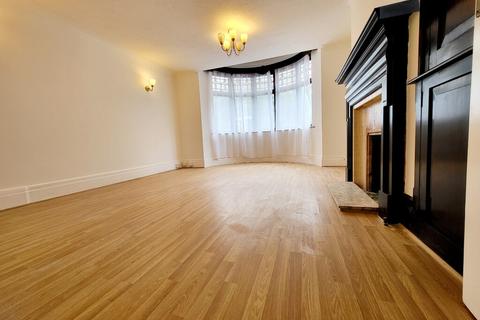 1 bedroom ground floor flat to rent - WARRIOR COURT, WARRIOR SQUARE EAST, SOUTHEND-ON-SEA, SS1 2JJ