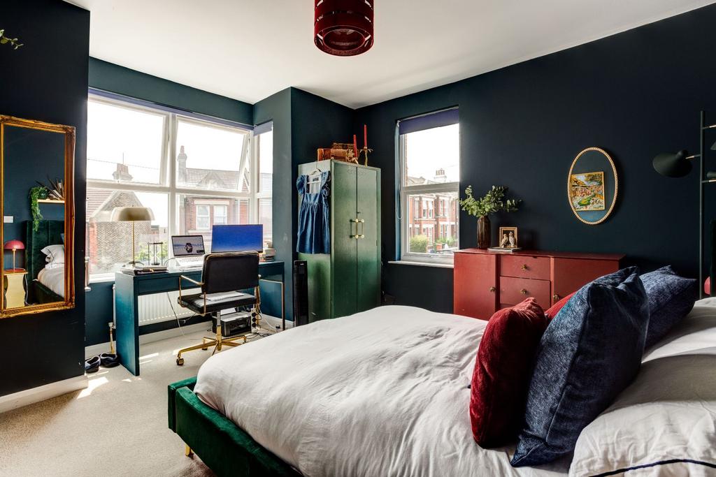 House in Brighton - More