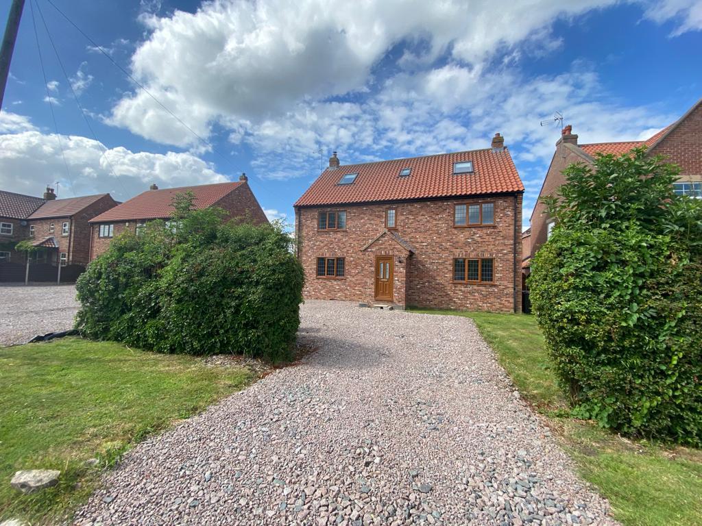 Pinfold Lane, Moss, Doncaster 6 bed detached house £2,000 pcm (£462 pw)