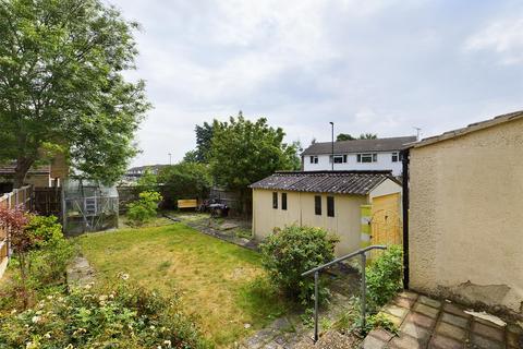 15 Wyncote Way, South Croydon, CR2 8NH