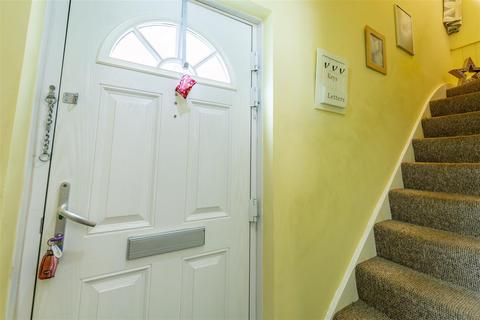 76 Alexandra Crescent, Beeston, Nottingham, NG9 2BQ