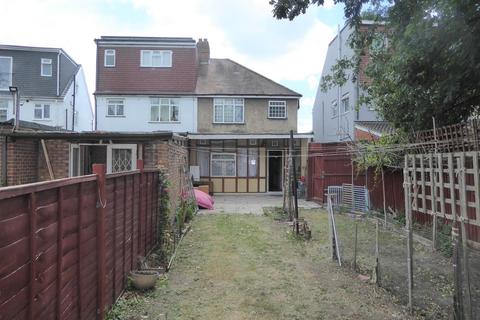 129 Bulstrode Avenue, Hounslow, TW3 3AE