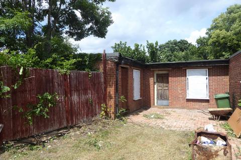 129 Bulstrode Avenue, Hounslow, TW3 3AE