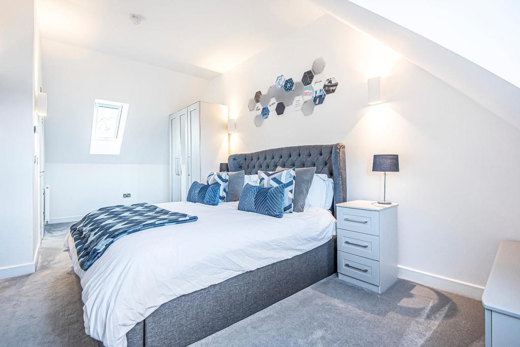Priincipal bedroom suite