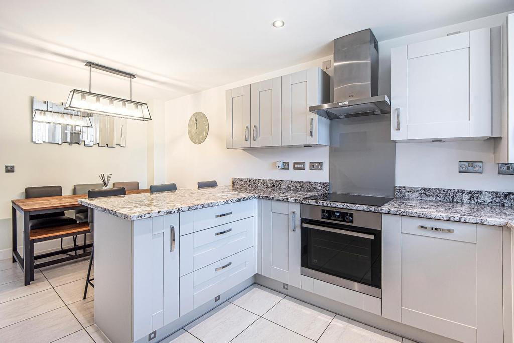 Dining kitchen