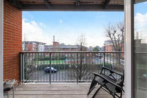 2 bedroom flat to rent, Matilda Gardens, London