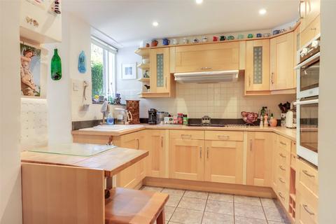Church House Charles, Brayford, Barnstaple, EX32 7PX