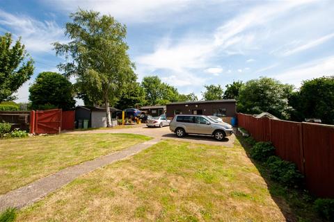 3 bedroom property with land for sale - Sutton Road, Langley, Maidstone