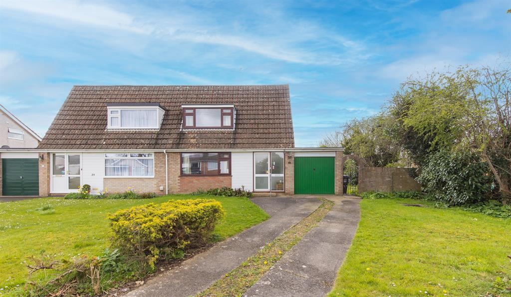 Elm Close, Yatton, Bristol, BS49 4EL 3 bed semidetached house £325,000