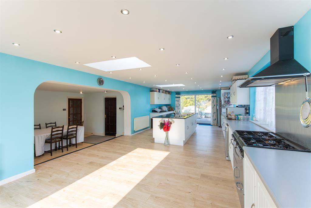 Bridgwater Road, Dundry, Bristol, BS41 8JP 4 bed detached house for