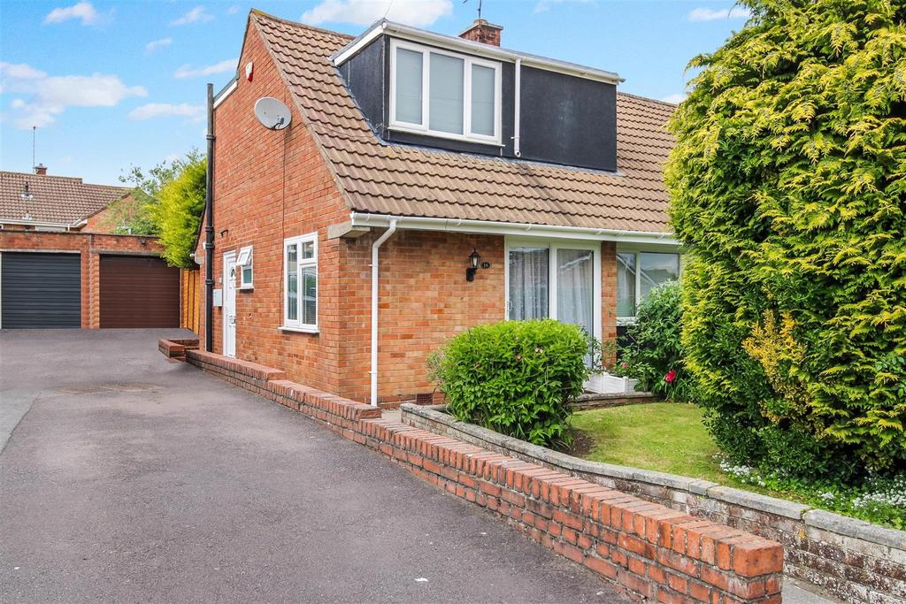 Kilbirnie Road, Bristol, BS14 0HY 3 bed semidetached house £375,000
