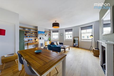 2 bedroom flat to rent - Brunswick Place, Hove, BN3 1NE