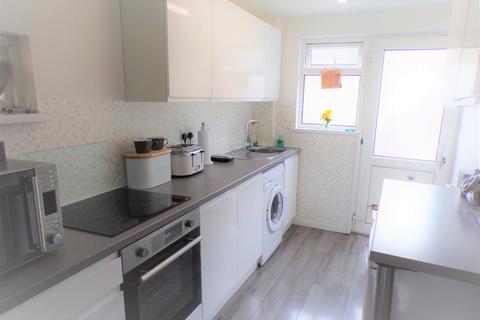 24 Heol Caredig, Tonna, Neath, SA11 3LQ
