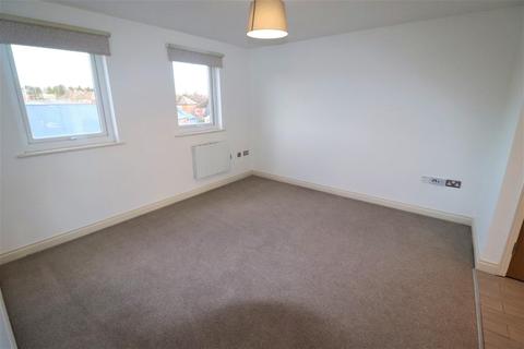 2 bedroom penthouse to rent - Regent House, London Road, Oadby