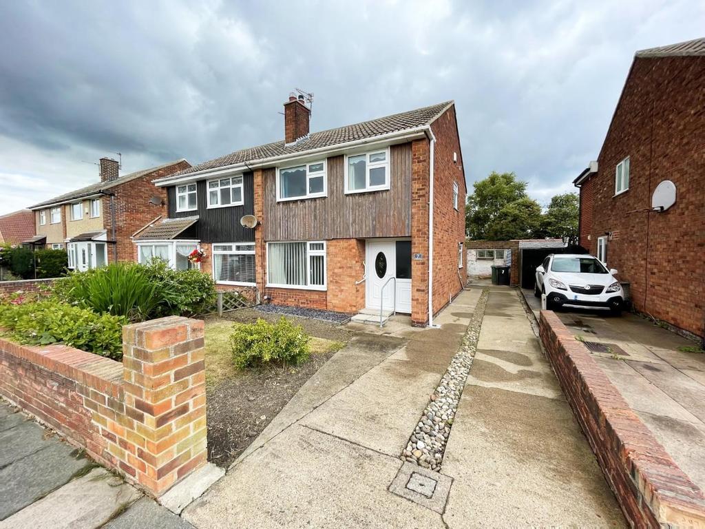 Grosmont Road, Seaton Carew, Hartlepool 3 bed semidetached house £