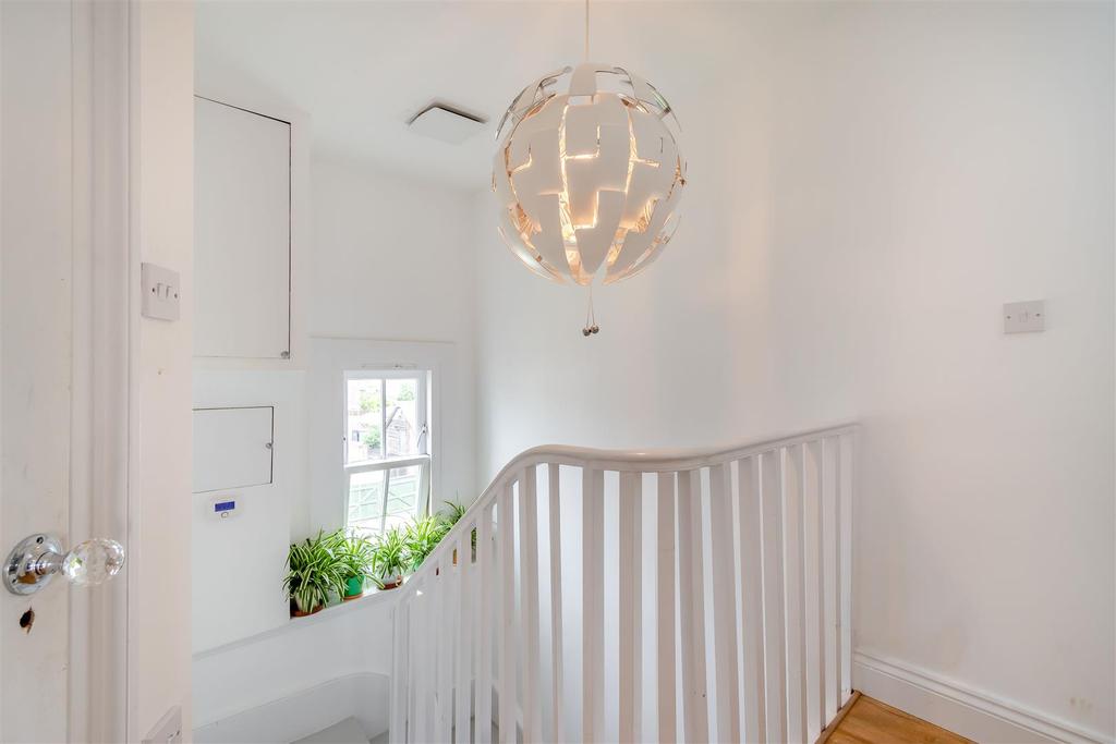 8512468-interior09.jpg