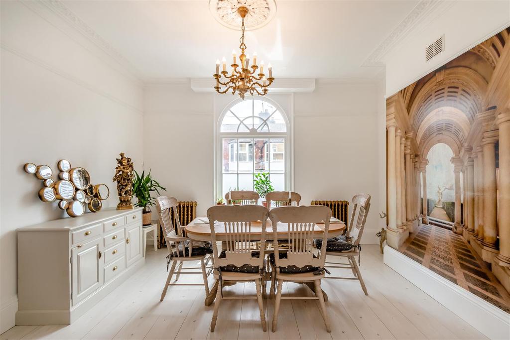 8512468-interior19.jpg