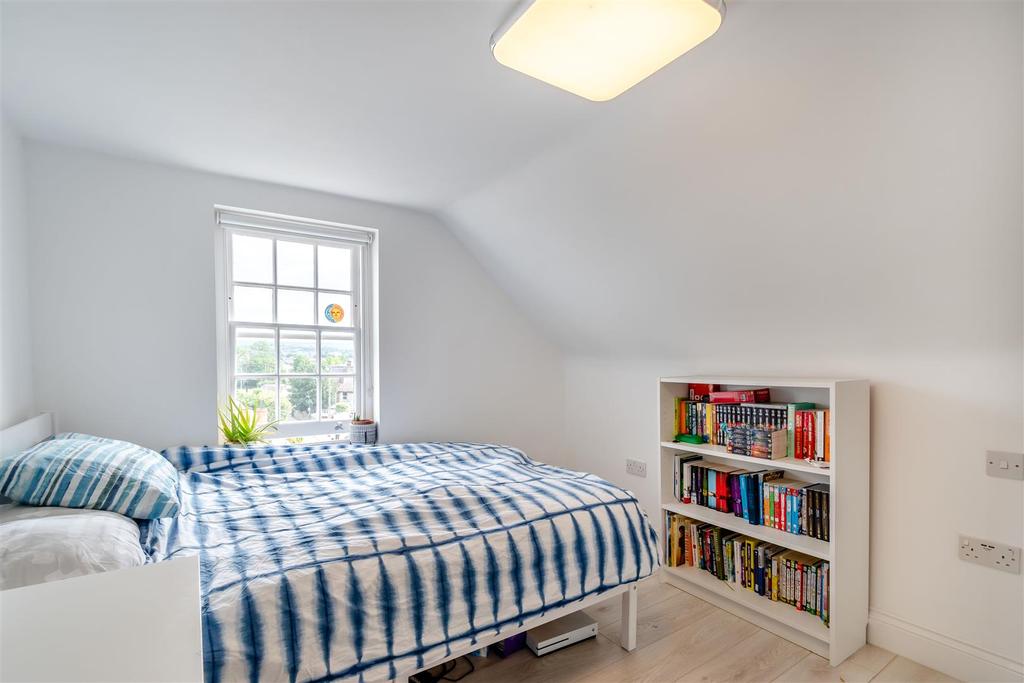 8512468-interior03.jpg