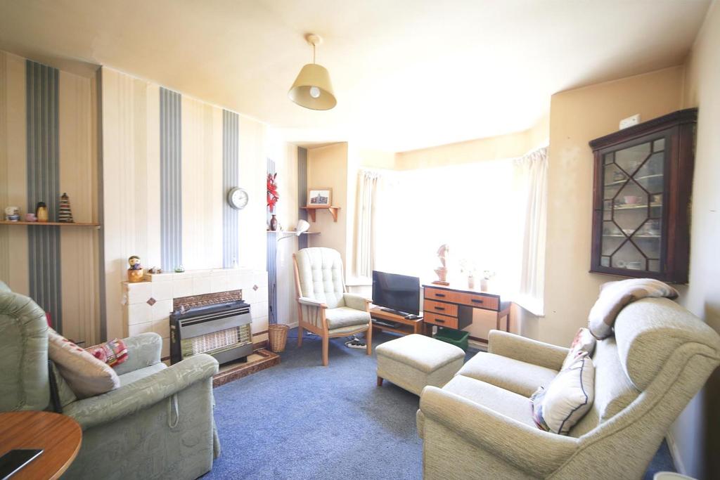 Newlands Road, Bentley Heath... 3 bed semidetached house £390,000