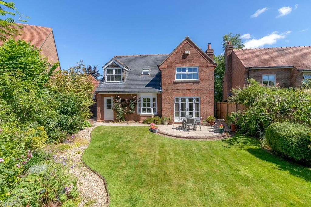 Appleby Avenue, Knaresborough 3 bed house £445,000