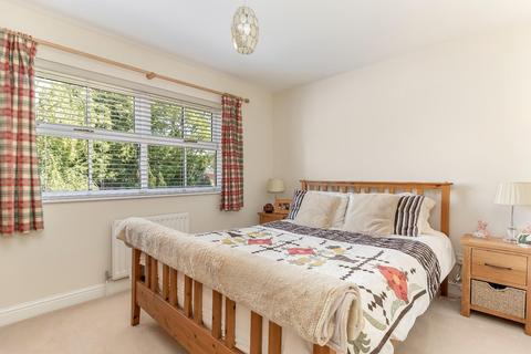 16 Appleby Avenue, Knaresborough, HG5 9LZ