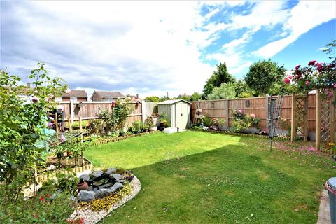 38 Glebe Way, Burnham-on-crouch, CM0 8QJ