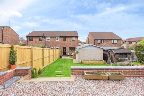 5 Meadow Way, Tadcaster, LS24 8NA