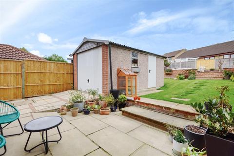 5 Meadow Way, Tadcaster, LS24 8NA