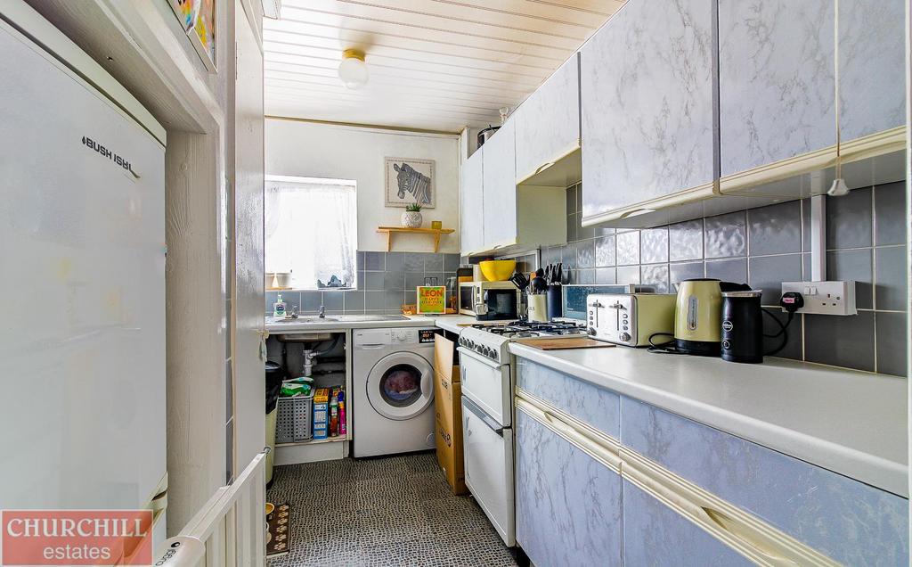 Kitchen (1 of 1).jpg