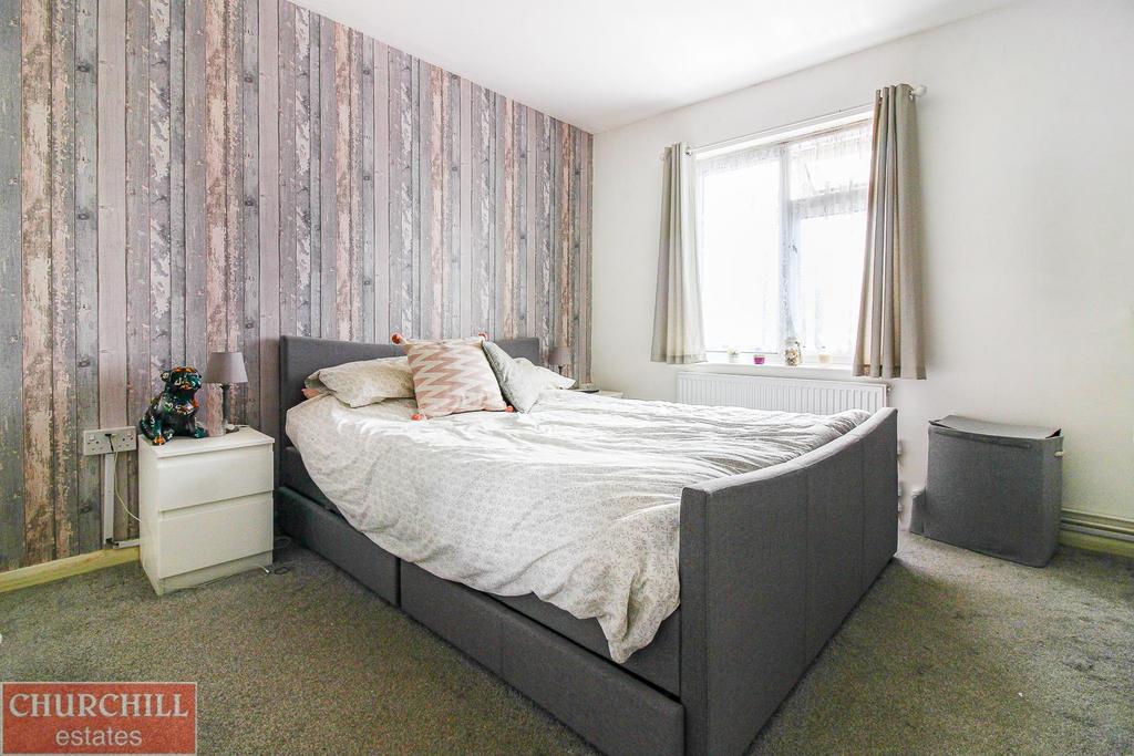 Bed1 (1 of 1).jpg