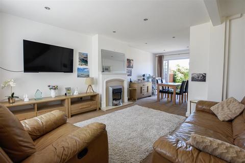 91 Whinfell Way, Gravesend, DA12 4RY
