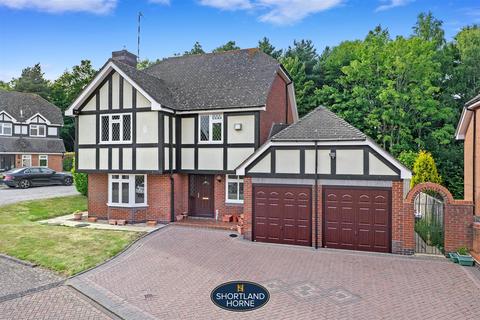 5 Applecross Close, Coventry, CV4 8JW