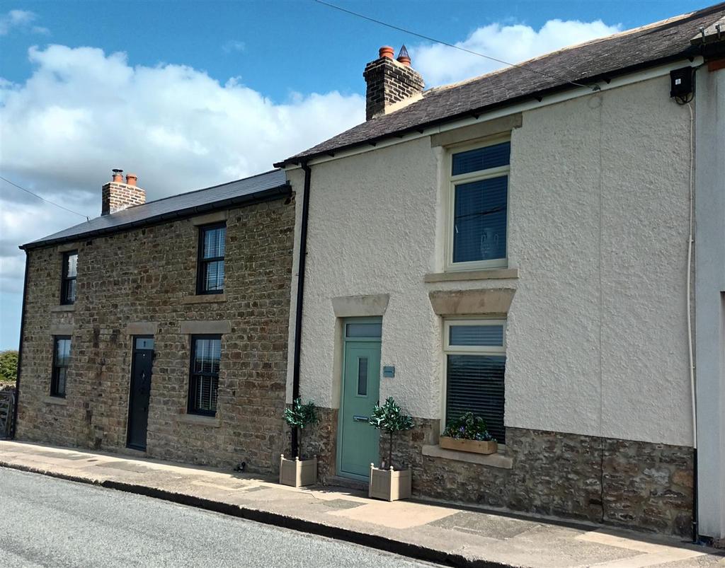 Moor Houses, Stanley, Crook 2 bed terraced house £149,995