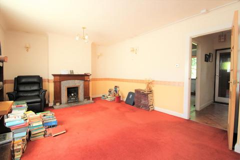 4 bedroom semi-detached house for sale - Balmoral Road, Ripon