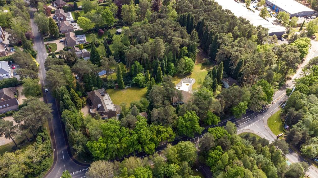Prince Consort Drive, Ascot... 5 bed equestrian property £2,700,000