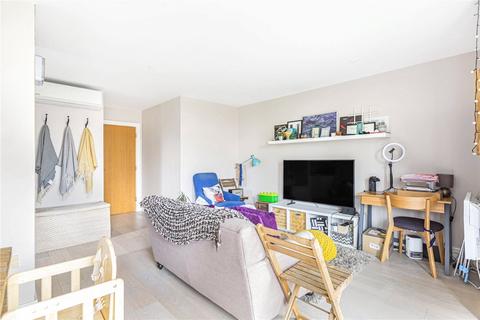 undefined, Wharf Lane, London, E14